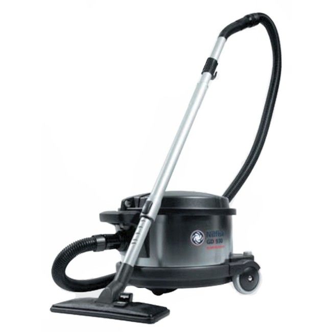 Aspirateur industriel Nilfisk GD930 avec filtre HEPA, 4 gallons, avec sac pour amiante, poussières dangereuses et déchets secs.