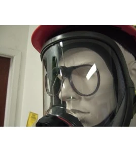 3M ajustable spectacle kit for full facepiece respirators 6000 series. Prescription lenses not included