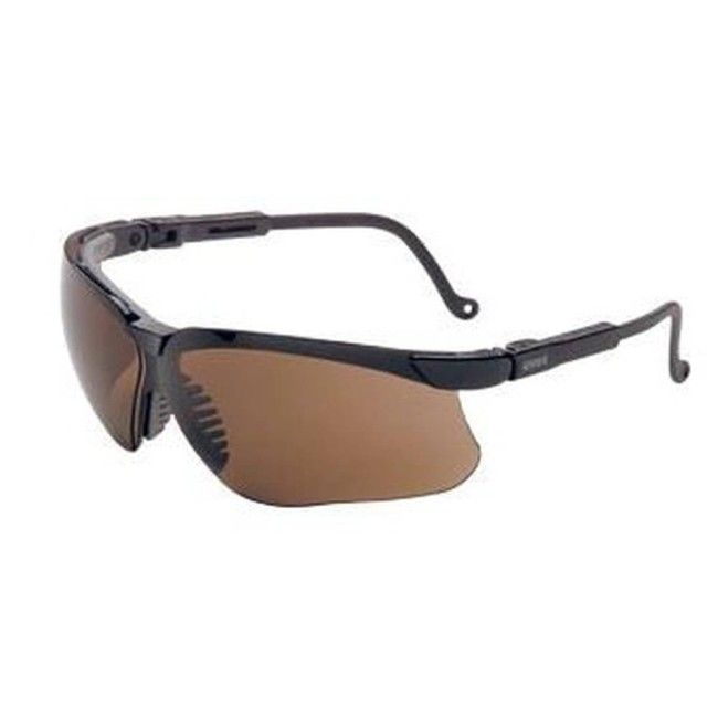 Uvex Genesis protective eyewear with Uvextreme anti-fog treated espresso polycarbonate lenses for everyday outdoor activities Uvex Genesis protective eyewear with Uvextreme anti-fog treated espresso polycarbonate lenses for everyday outdoor activities