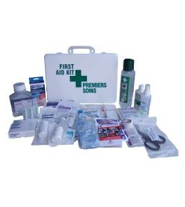 Chemical burn first aid kit with 31 types of items, in plastic case.