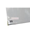 Tapis de 120 feuilles collantes jetables en polyéthylène blanc. Retient la saleté des semelles. 18"x 45". 4 x 30 feuilles.