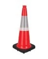 Cône de signalisation orange 28 pouces avec bande réfléchissante de 4 pouces. Fabriquées à 100 % de PVC, pèse 7.5 lbs  