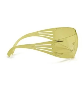 Lunette de sécurité SecureFit pour protection oculaire de 3M. Lentille ambrée antibuée pour protection de l'éclairage bleuté
