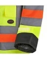 Winter High-visibility coat for roadwork flaggers, compliant with new Transports Québec regulation. 