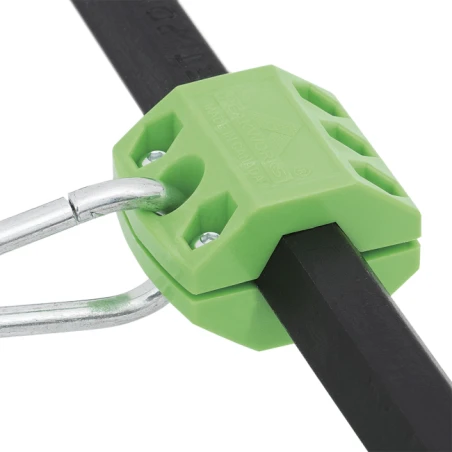 Retaining block for round tools ranging from ½" to 1-1/4" (13 mm to 32mm)