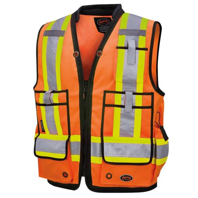 Veste d'arpenteur haute visibilité en polyester orange de 1200 deniers enduits de polyuréthane, 13 poches, Pioneer modèle 6676 Veste d'arpenteur haute visibilité en polyester orange de 1200 deniers enduits de polyuréthane, 13 poches, Pioneer modèle 6676