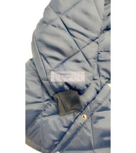Manteau matelassé court pour travail en réfrigérateur, avec 2 poches avant et fermeture à boutons-pression.