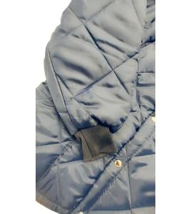 Manteau matelassé court pour travail en réfrigérateur, avec 2 poches avant et fermeture à boutons-pression.