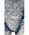 Short quilted refrigerator coat with 2 pockets and snap buttons.