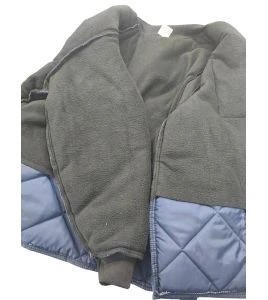 Short blue fleece-lined refrigeration coat with 3 pockets, snap closure.