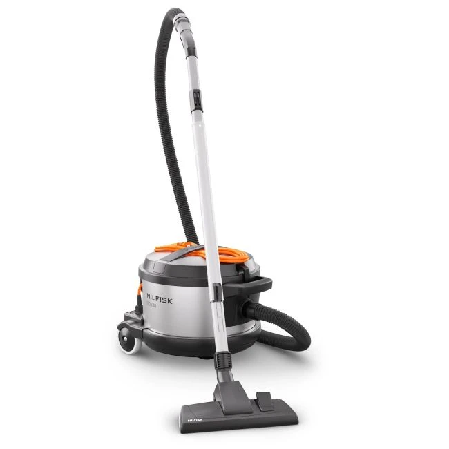 Aspirateur-traineau industriel Nilfisk avec réservoir de 4 gal US