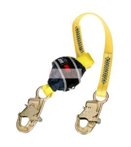 DBI-SALA 3M web shock-absorbing lanyard, overview of both snap hooks