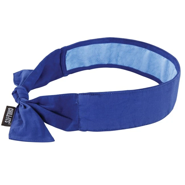 Foulard rafraîchissant bleu fait avec du PVA, pour éviter les coups de chaleur.