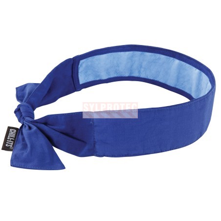 Blue cool scarf made with PVA to avoid heatstroke.