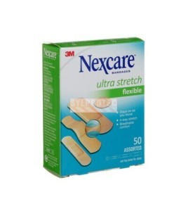 Opposite three-quarter view of the Nexcare CS201-CA package showing the green side panel.