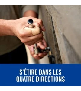 Main tenant un outil avec pansement Nexcare CS203-CA, s'étire dans les quatre directions