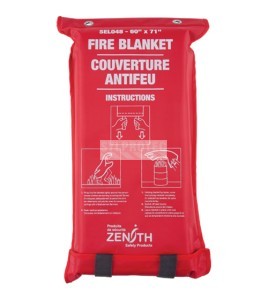 Couverture ignifuge Zenith en fibre de verre, 71 X 60 po, SEL048
